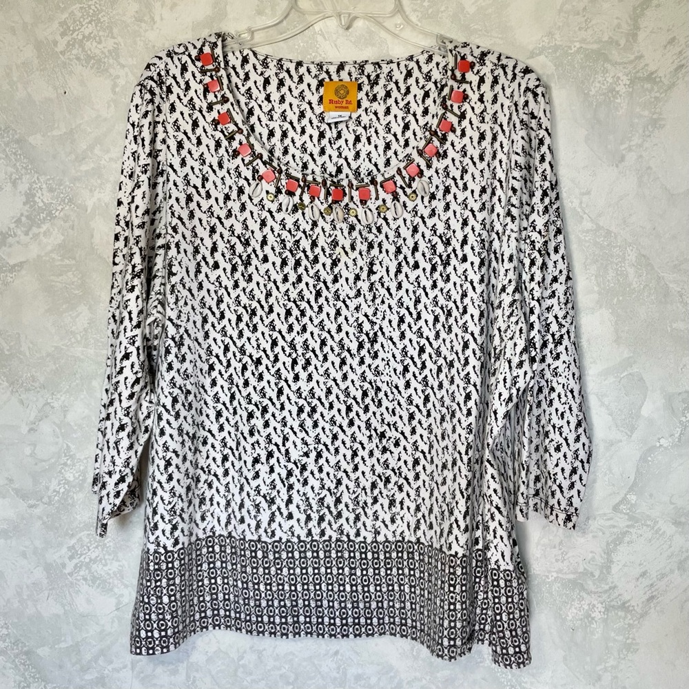 Ruby Rd 3/4 sleeve top with neckline details